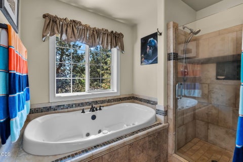 Tiny photo for 1581 NW City Heights Drive, Bend, OR 97703 (MLS # 220227098)
