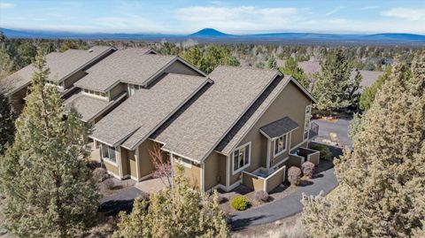Tiny photo for 10879 Village Loop, Redmond, OR 97756 (MLS # 220217188)