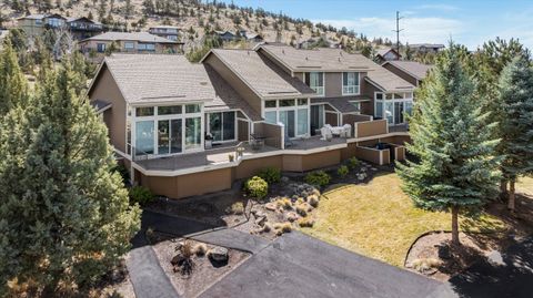 Tiny photo for 10879 Village Loop, Redmond, OR 97756 (MLS # 220217188)