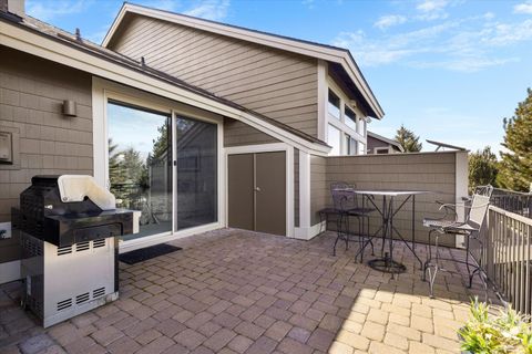 Tiny photo for 10879 Village Loop, Redmond, OR 97756 (MLS # 220217188)