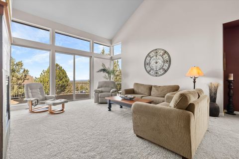 Tiny photo for 10879 Village Loop, Redmond, OR 97756 (MLS # 220217188)