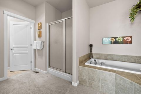 Tiny photo for 10879 Village Loop, Redmond, OR 97756 (MLS # 220217188)