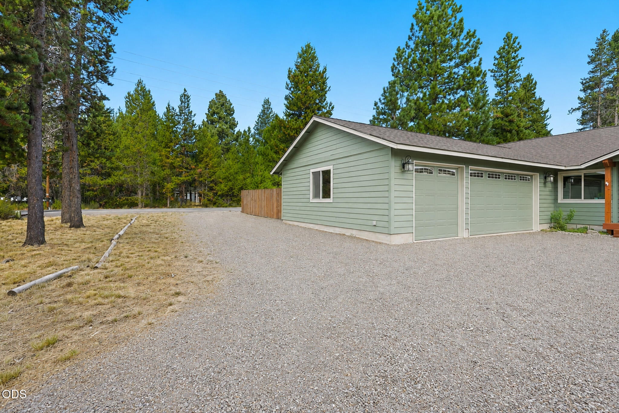 17024 Kingsburg Road