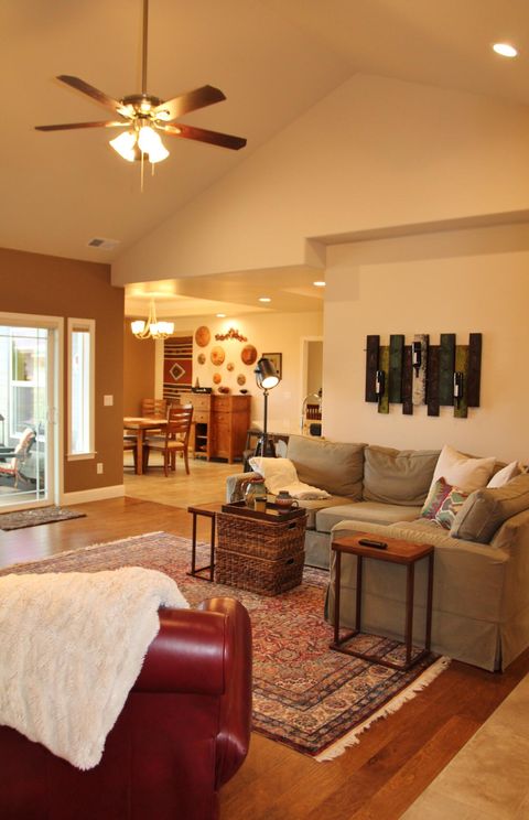 Tiny photo for 6409 Orinda Drive, Klamath Falls, OR 97603 (MLS # 220216730)