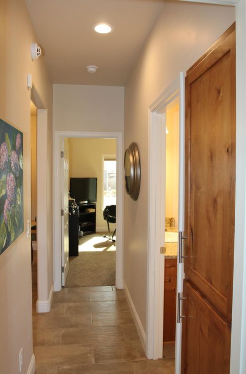 Tiny photo for 6409 Orinda Drive, Klamath Falls, OR 97603 (MLS # 220216730)