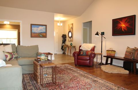 Tiny photo for 6409 Orinda Drive, Klamath Falls, OR 97603 (MLS # 220216730)