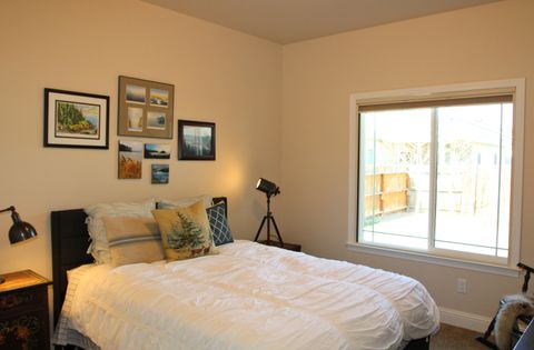 Tiny photo for 6409 Orinda Drive, Klamath Falls, OR 97603 (MLS # 220216730)