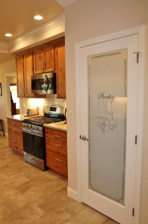 Tiny photo for 6409 Orinda Drive, Klamath Falls, OR 97603 (MLS # 220216730)