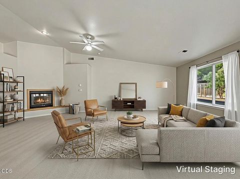 Tiny photo for 2611 Chantal Avenue, Klamath Falls, OR 97601 (MLS # 220224565)