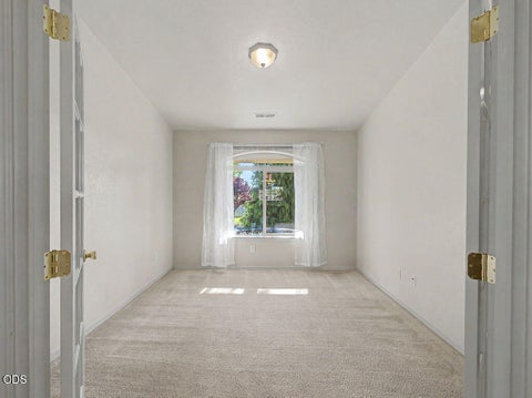 Tiny photo for 2611 Chantal Avenue, Klamath Falls, OR 97601 (MLS # 220224565)