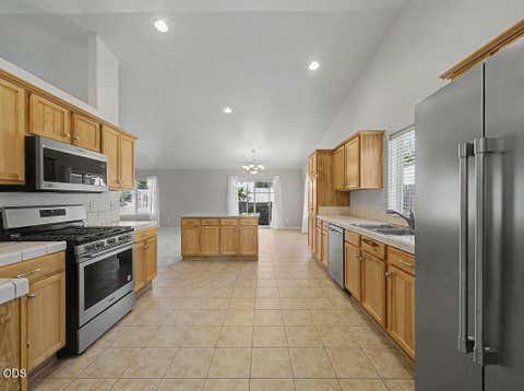 Tiny photo for 2611 Chantal Avenue, Klamath Falls, OR 97601 (MLS # 220224565)