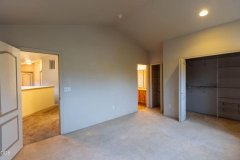 Tiny photo for 374 NW 25th Street, Redmond, OR 97756 (MLS # 220225936)