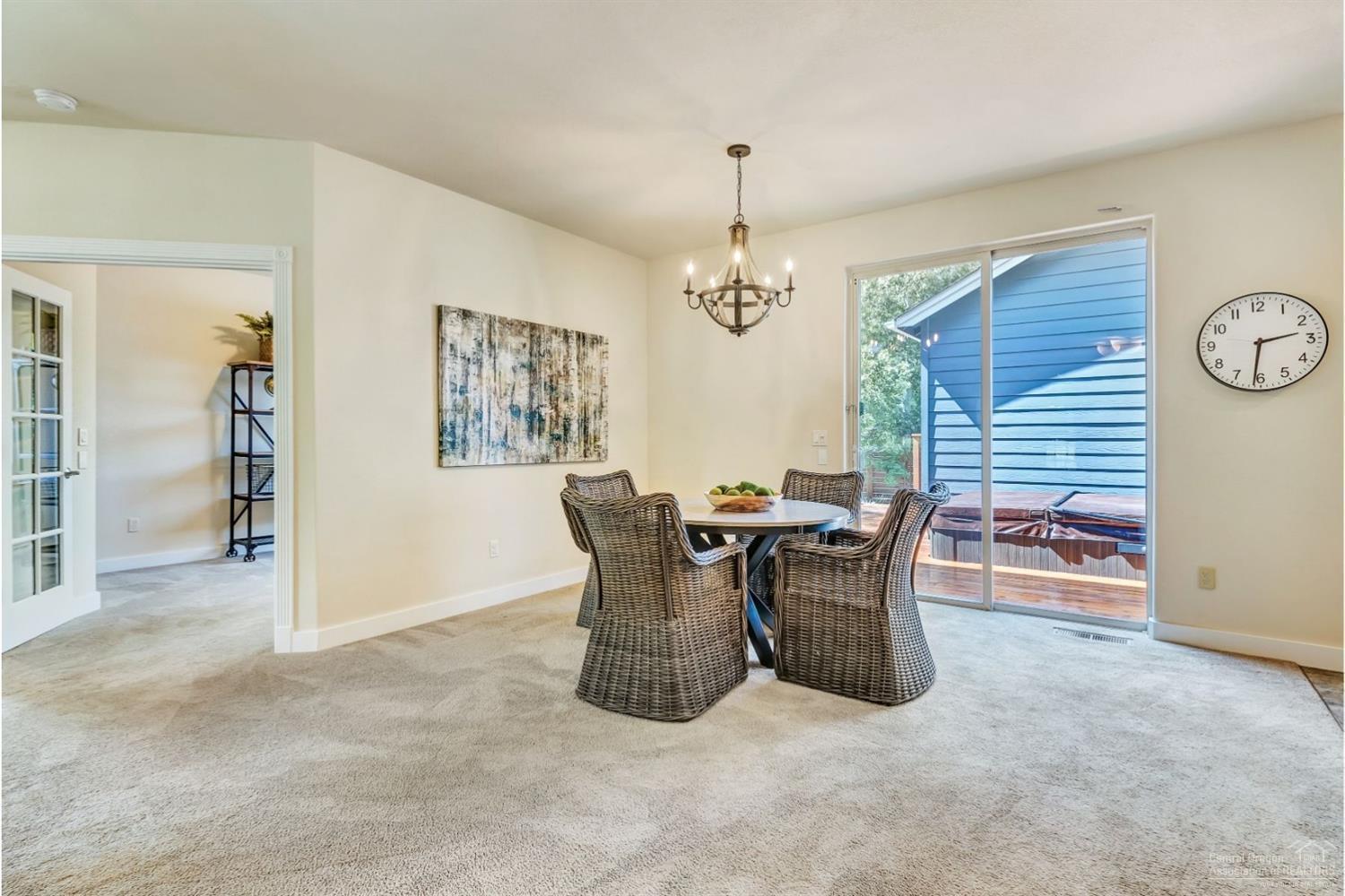 Skyliner Summit - Residential