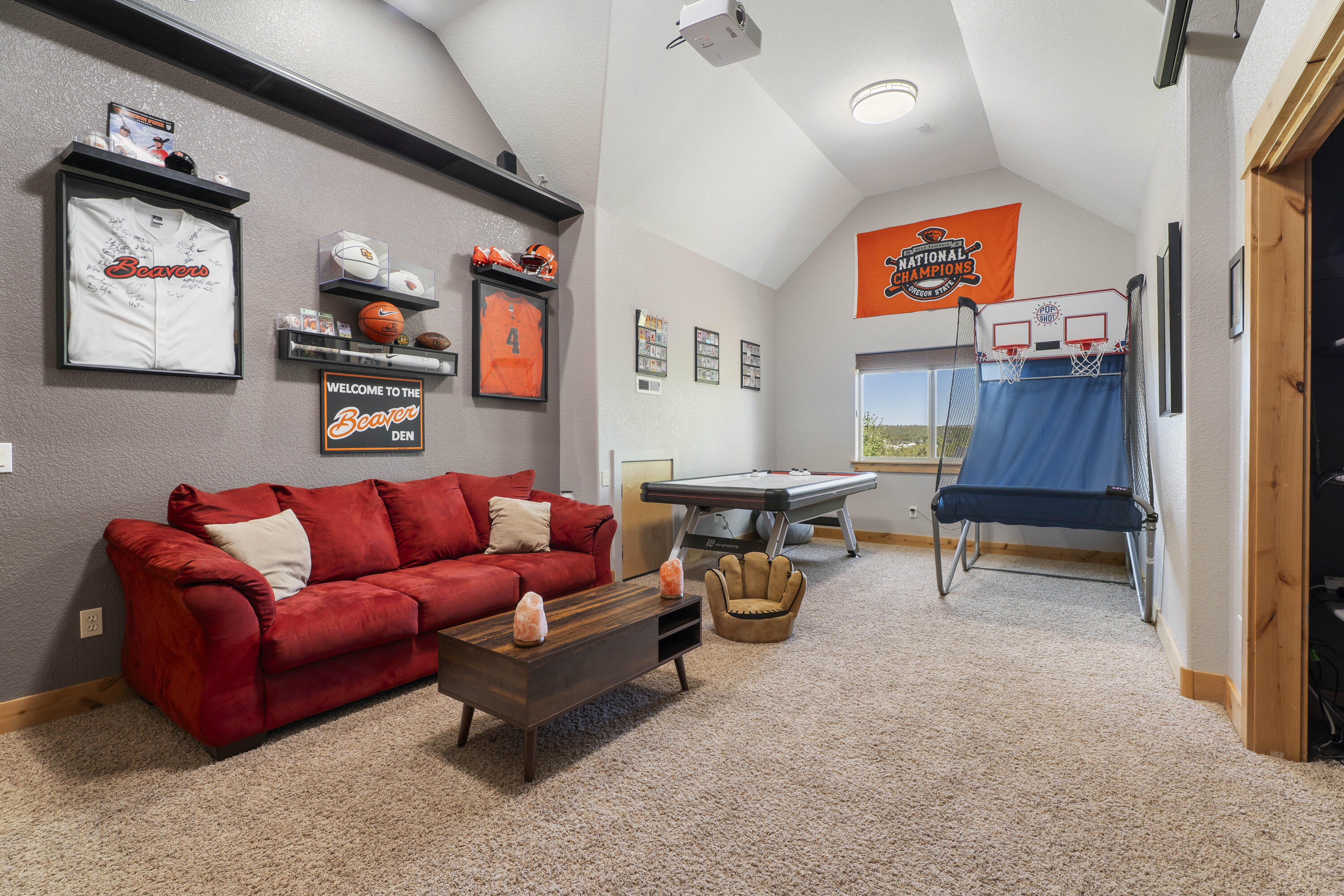 Mountain Ridge Est. - Residential