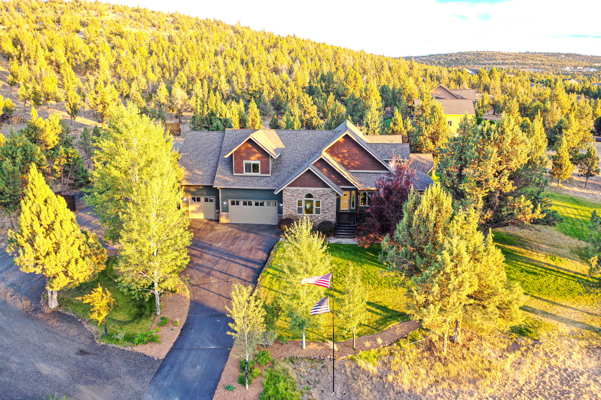 Mountain Ridge Est. - Residential