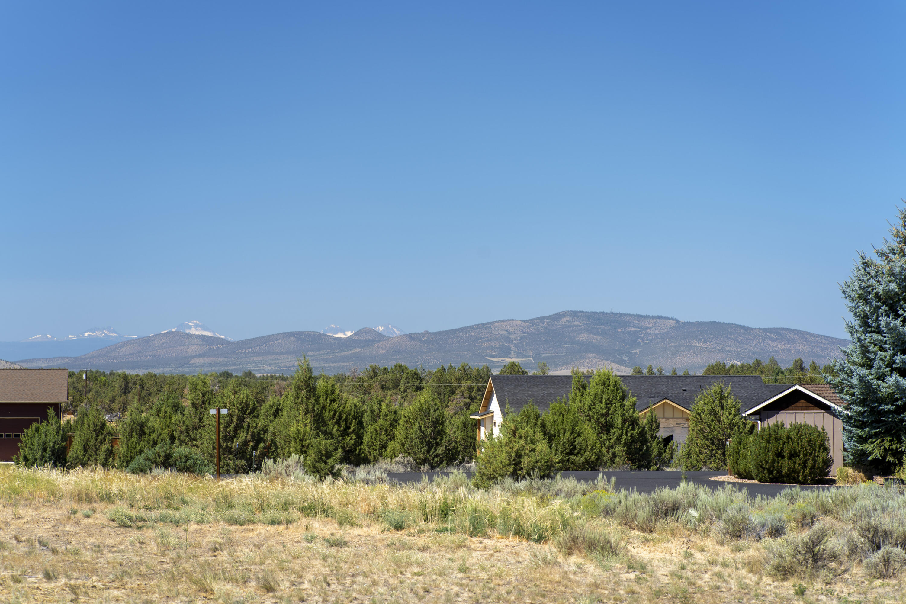 Mountain Ridge Est. - Residential