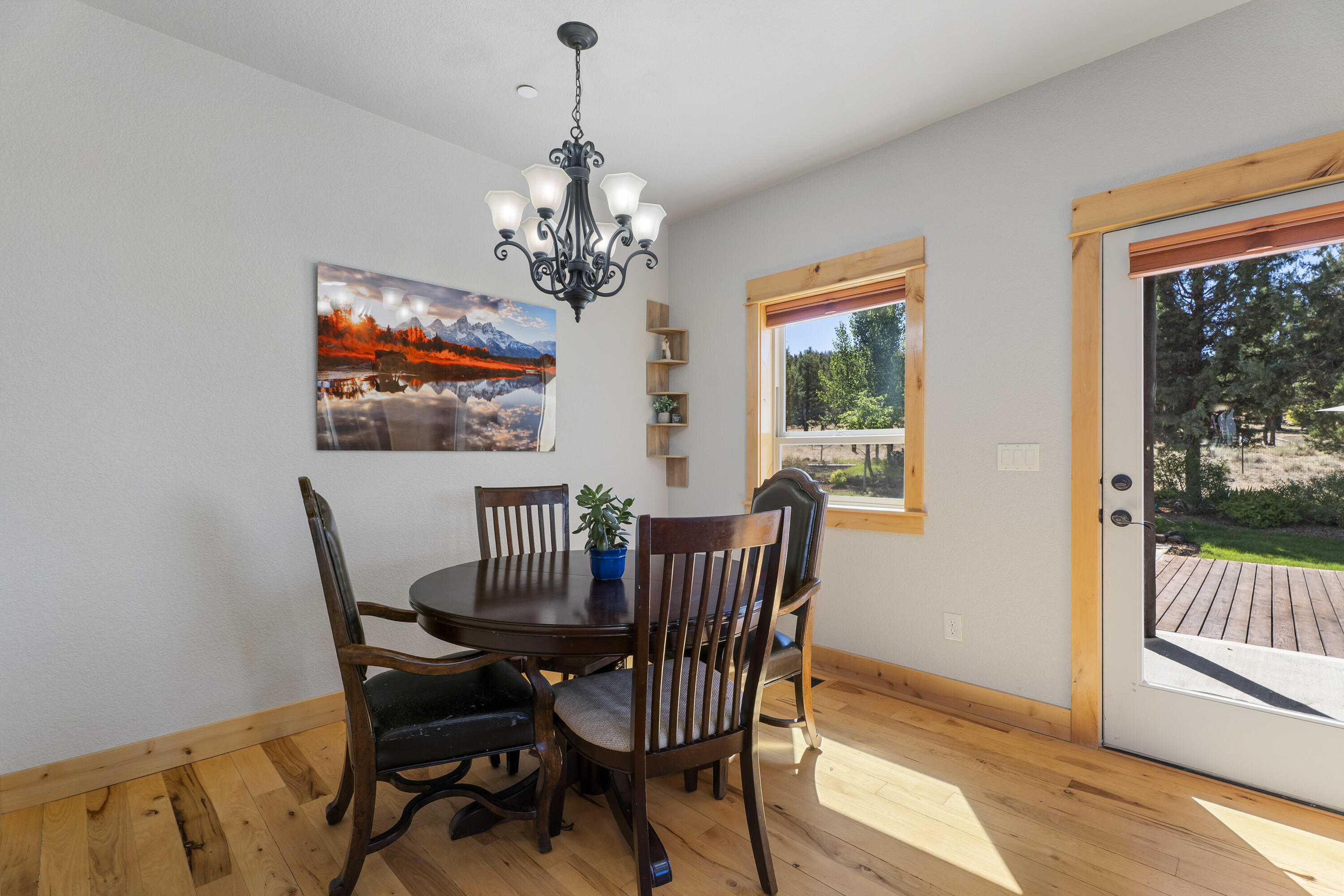 Mountain Ridge Est. - Residential