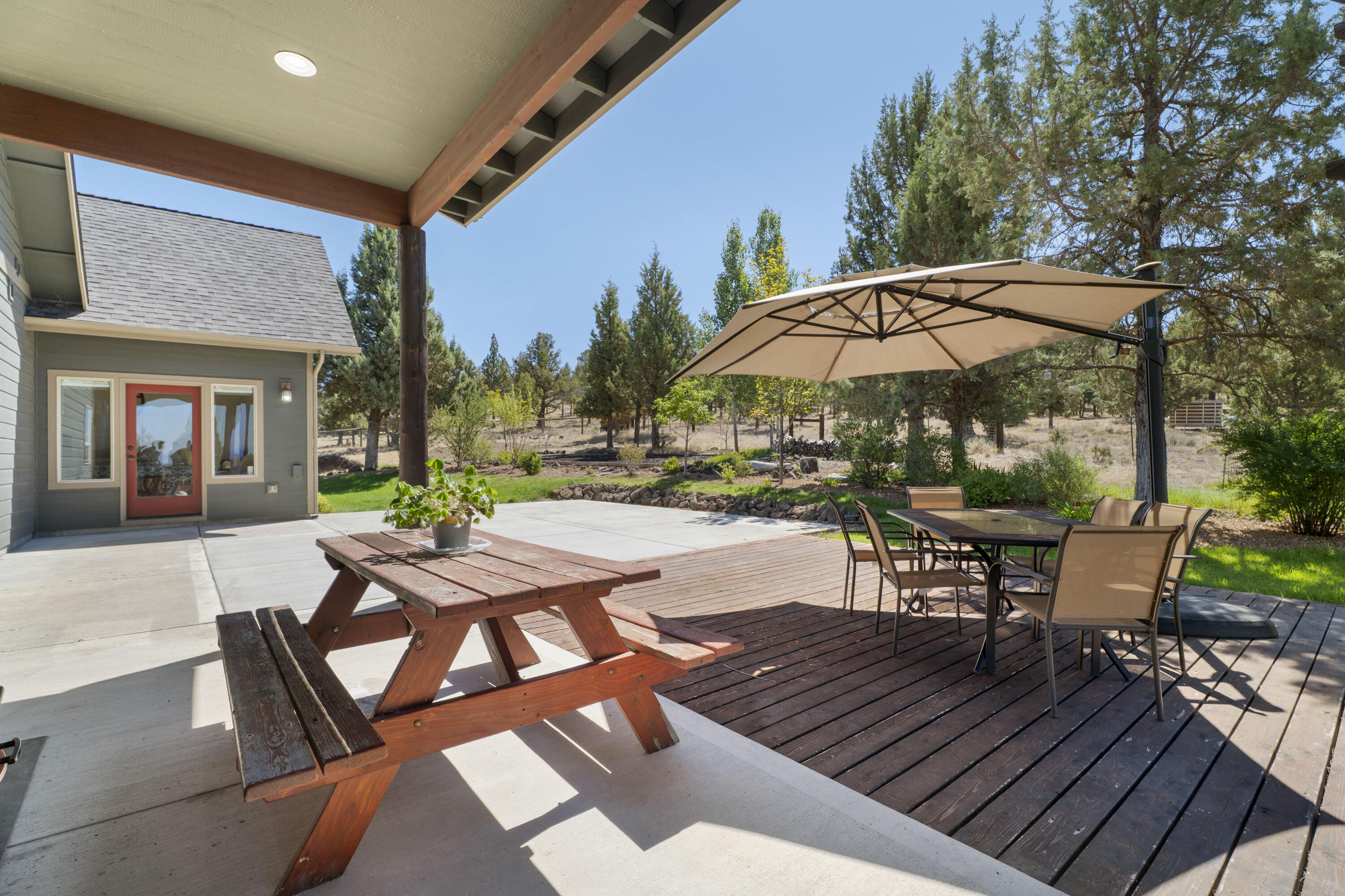 Mountain Ridge Est. - Residential