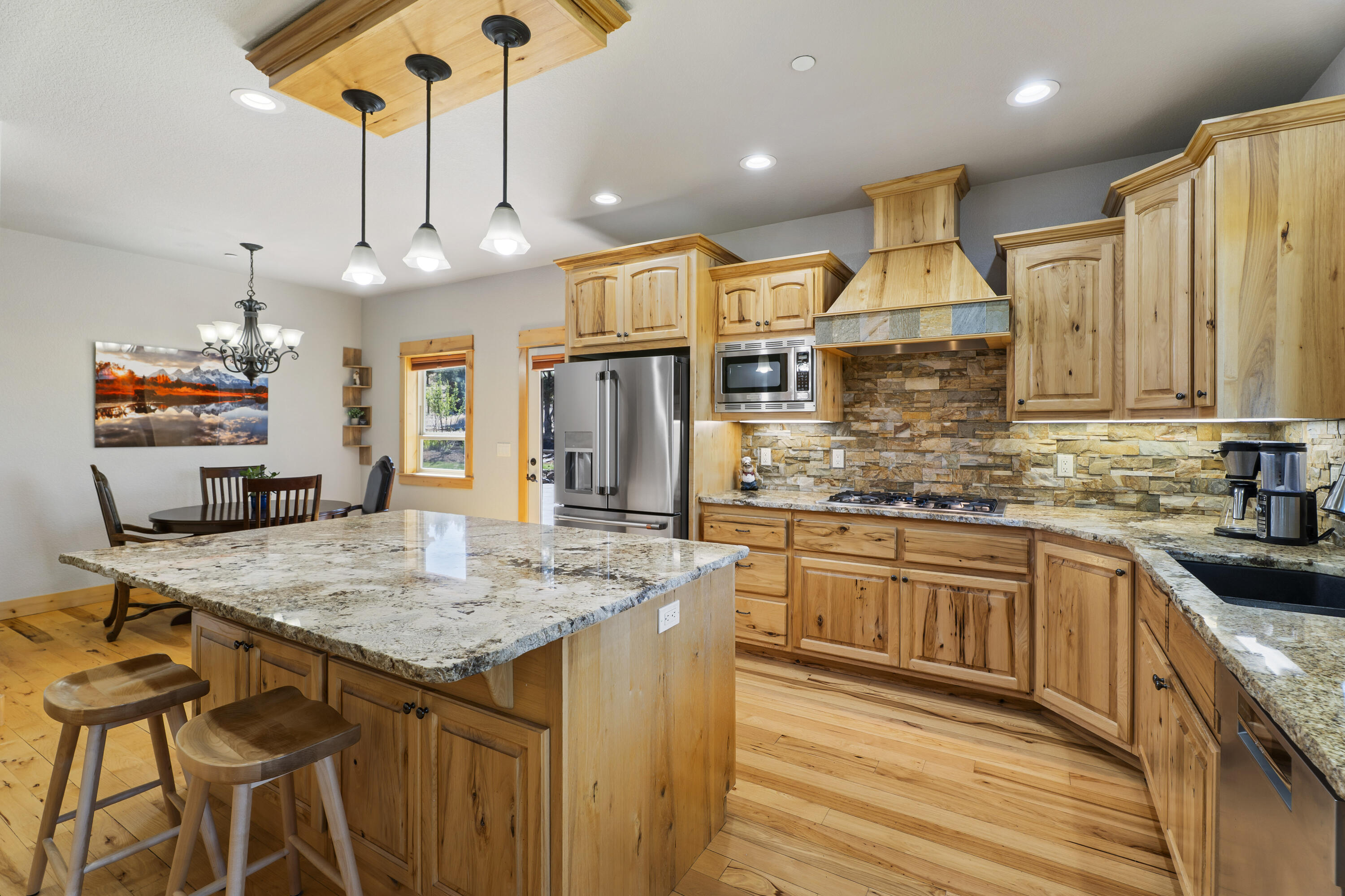 Mountain Ridge Est. - Residential