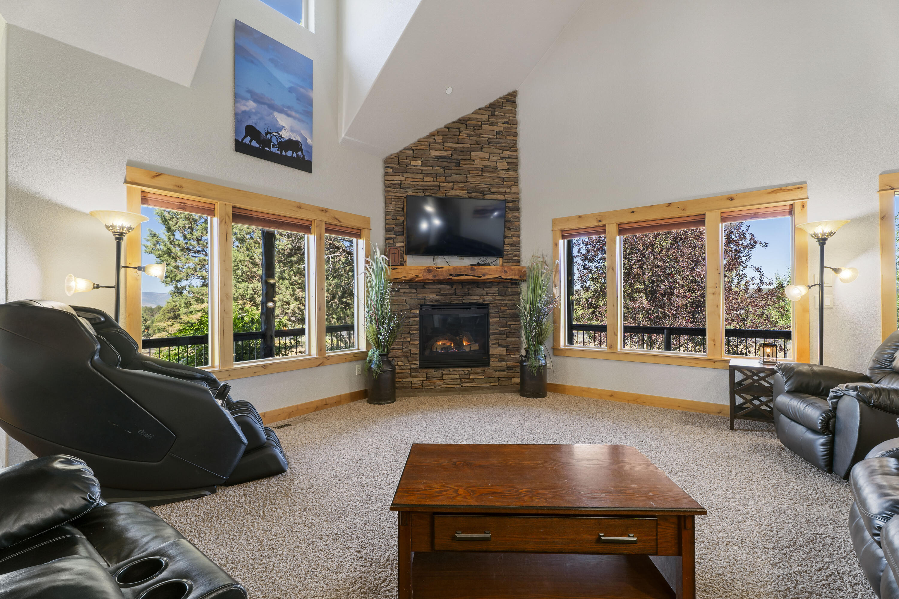 Mountain Ridge Est. - Residential