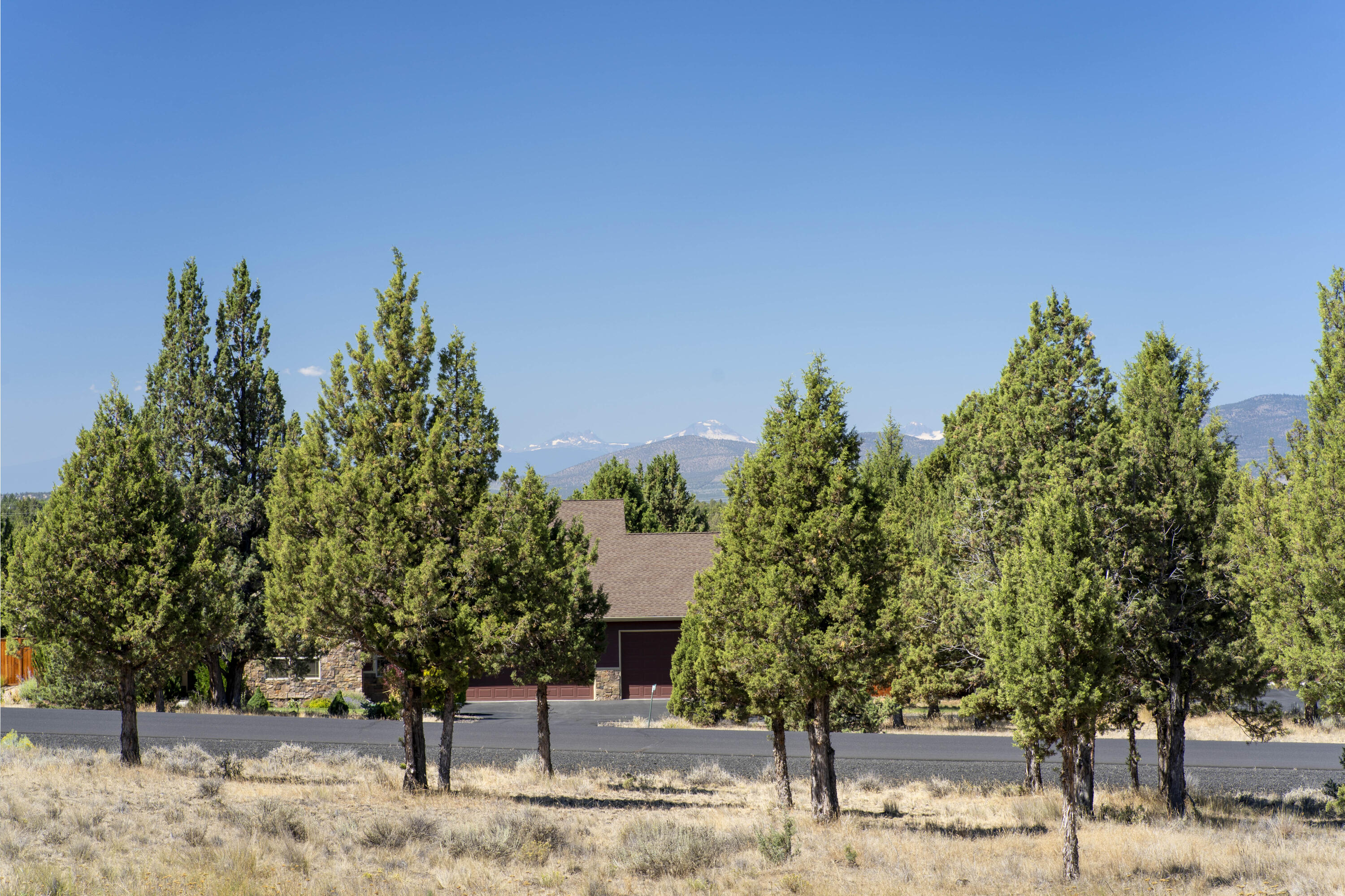 Mountain Ridge Est. - Residential