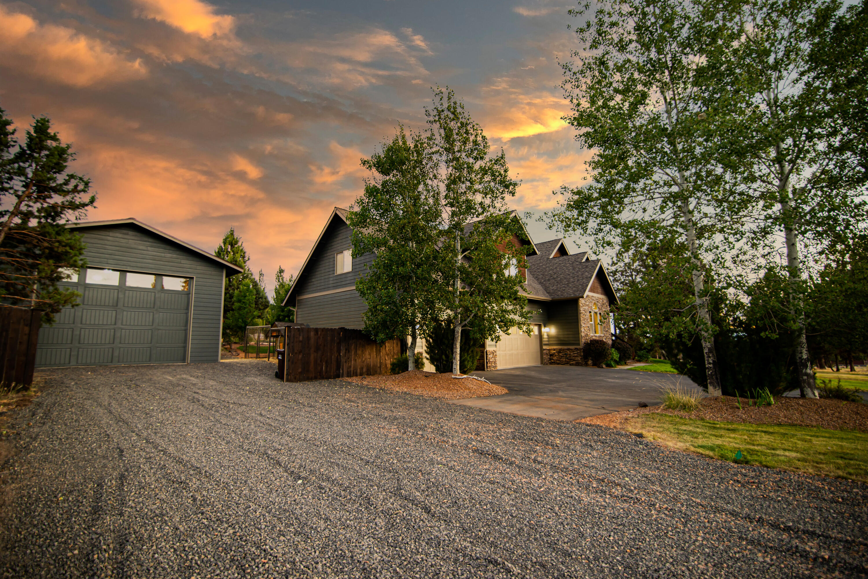 Mountain Ridge Est. - Residential