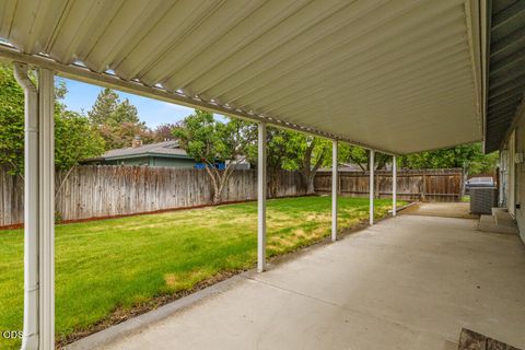 Tiny photo for 5292 Gatewood Drive, Klamath Falls, OR 97603 (MLS # 220223078)