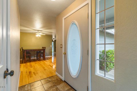 Tiny photo for 5292 Gatewood Drive, Klamath Falls, OR 97603 (MLS # 220223078)