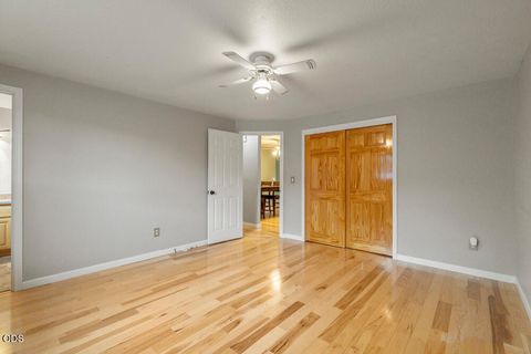 Tiny photo for 5292 Gatewood Drive, Klamath Falls, OR 97603 (MLS # 220223078)