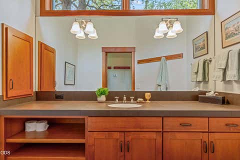Tiny photo for 70535 Salal, Sisters, OR 97759 (MLS # 220227047)