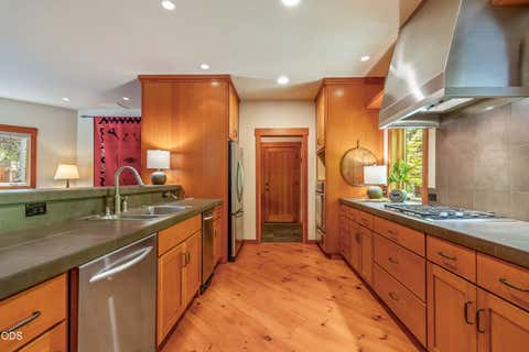 Tiny photo for 70535 Salal, Sisters, OR 97759 (MLS # 220227047)