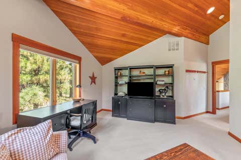 Tiny photo for 70535 Salal, Sisters, OR 97759 (MLS # 220227047)