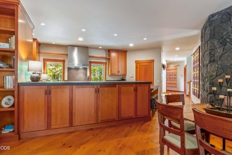 Tiny photo for 70535 Salal, Sisters, OR 97759 (MLS # 220227047)
