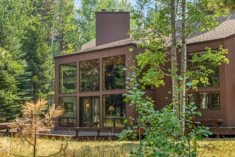 Photo of 70535 Salal, Sisters, OR 97759 (MLS # 220227047)