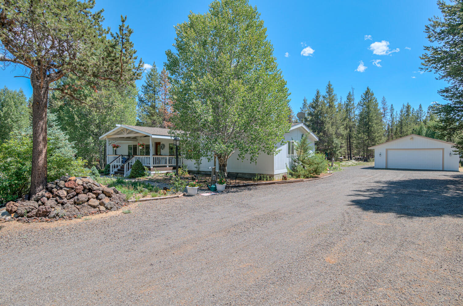 Sun Forest Estates - Residential