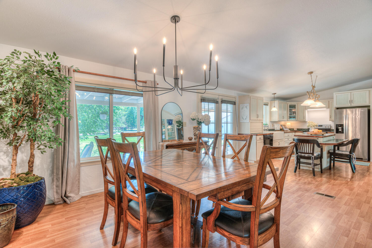 Sun Forest Estates - Residential