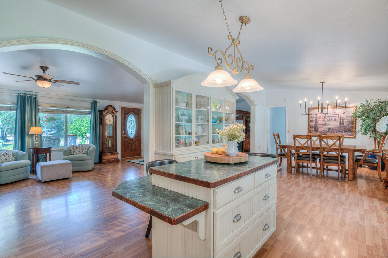 Sun Forest Estates - Residential