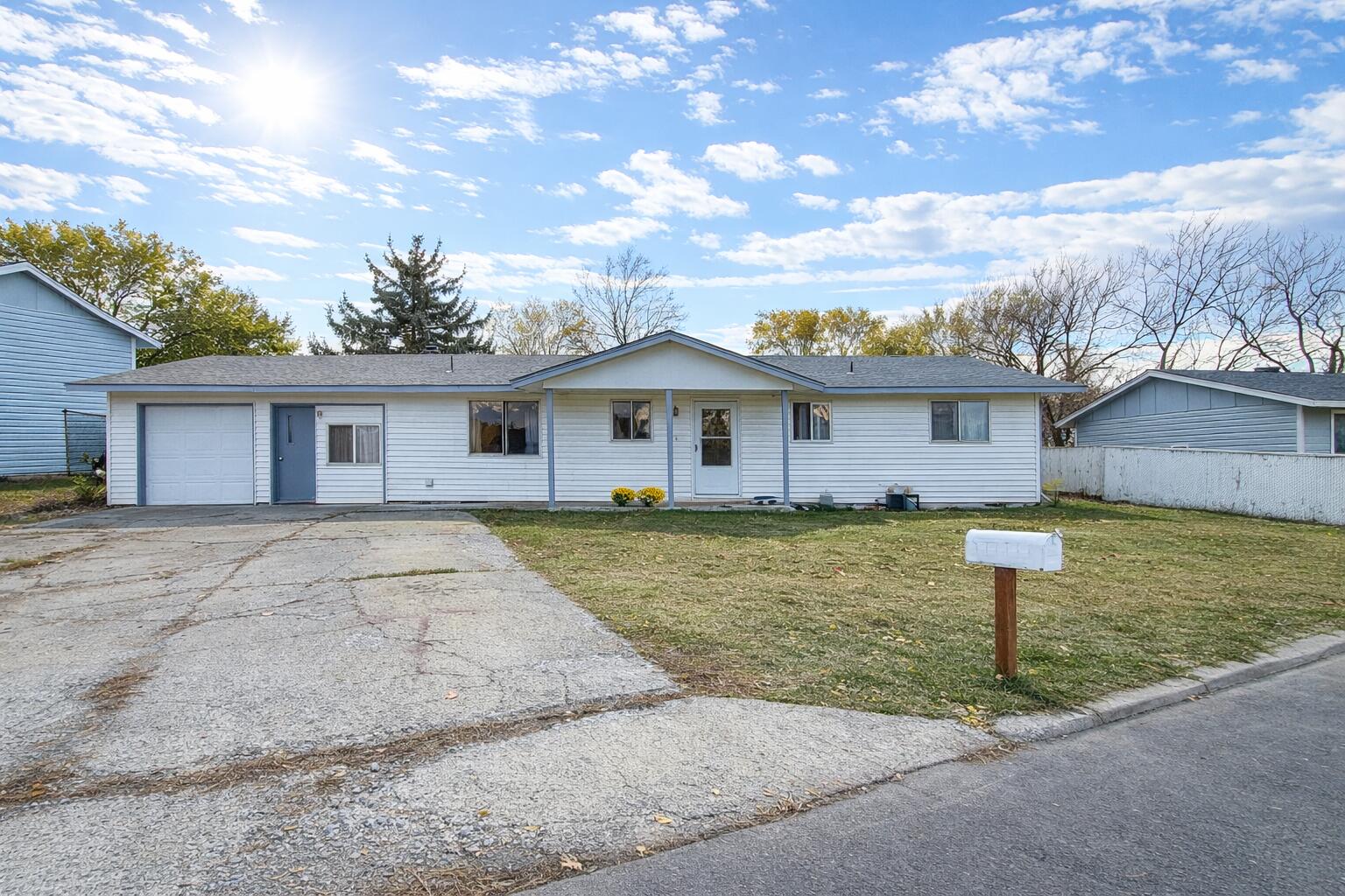 Alexander Hodges - Residential