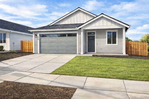 2364 SW 25th Street Redmond OR 97756