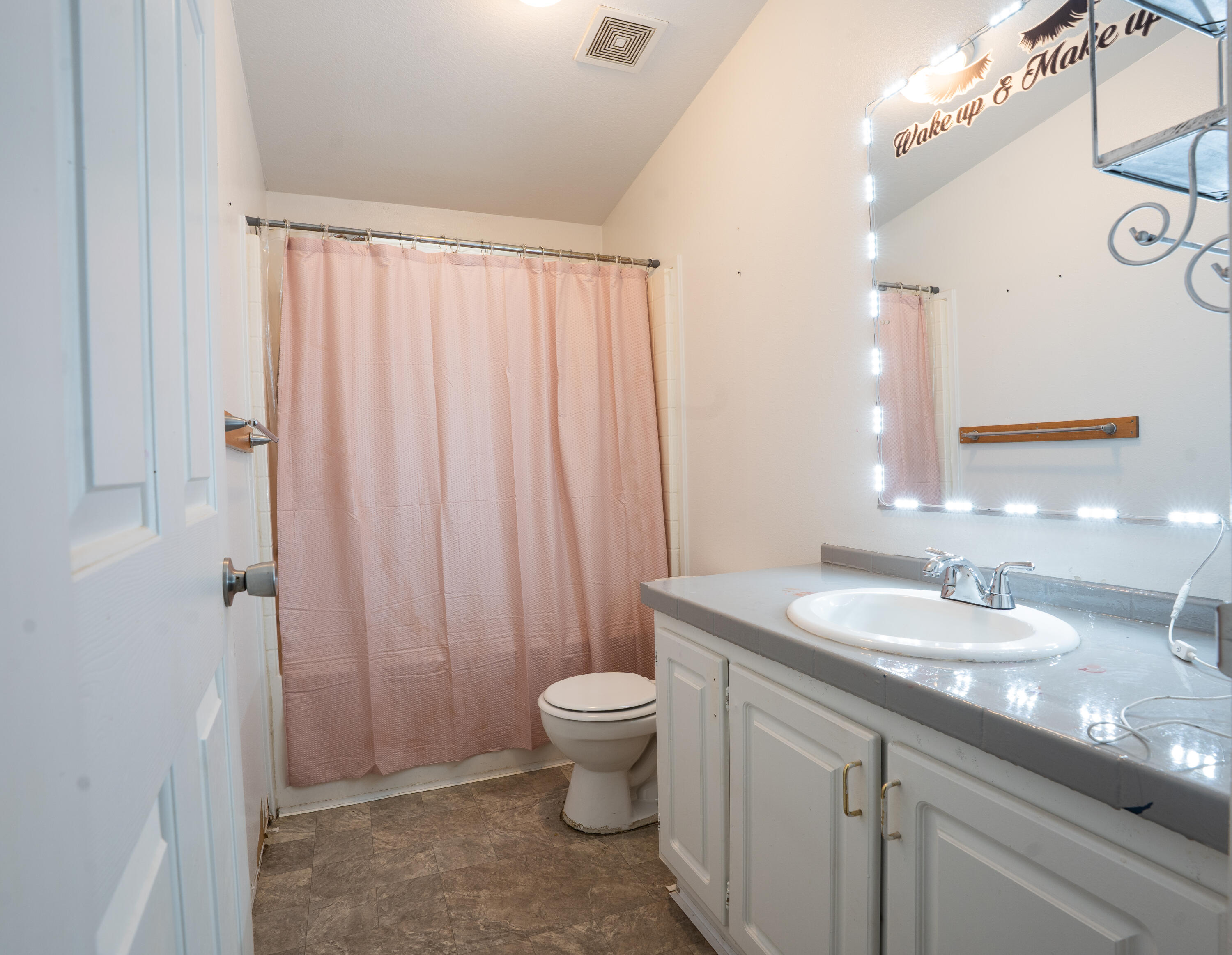 Mcloughlin Meadows Phase I - Residential