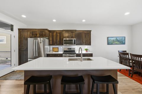Tiny photo for 51945 Lumberman Lane, La Pine, OR 97739 (MLS # 220218275)