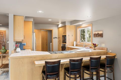 Tiny photo for 17672 Bittern Lane #8, Sunriver, OR 97707 (MLS # 220213702)