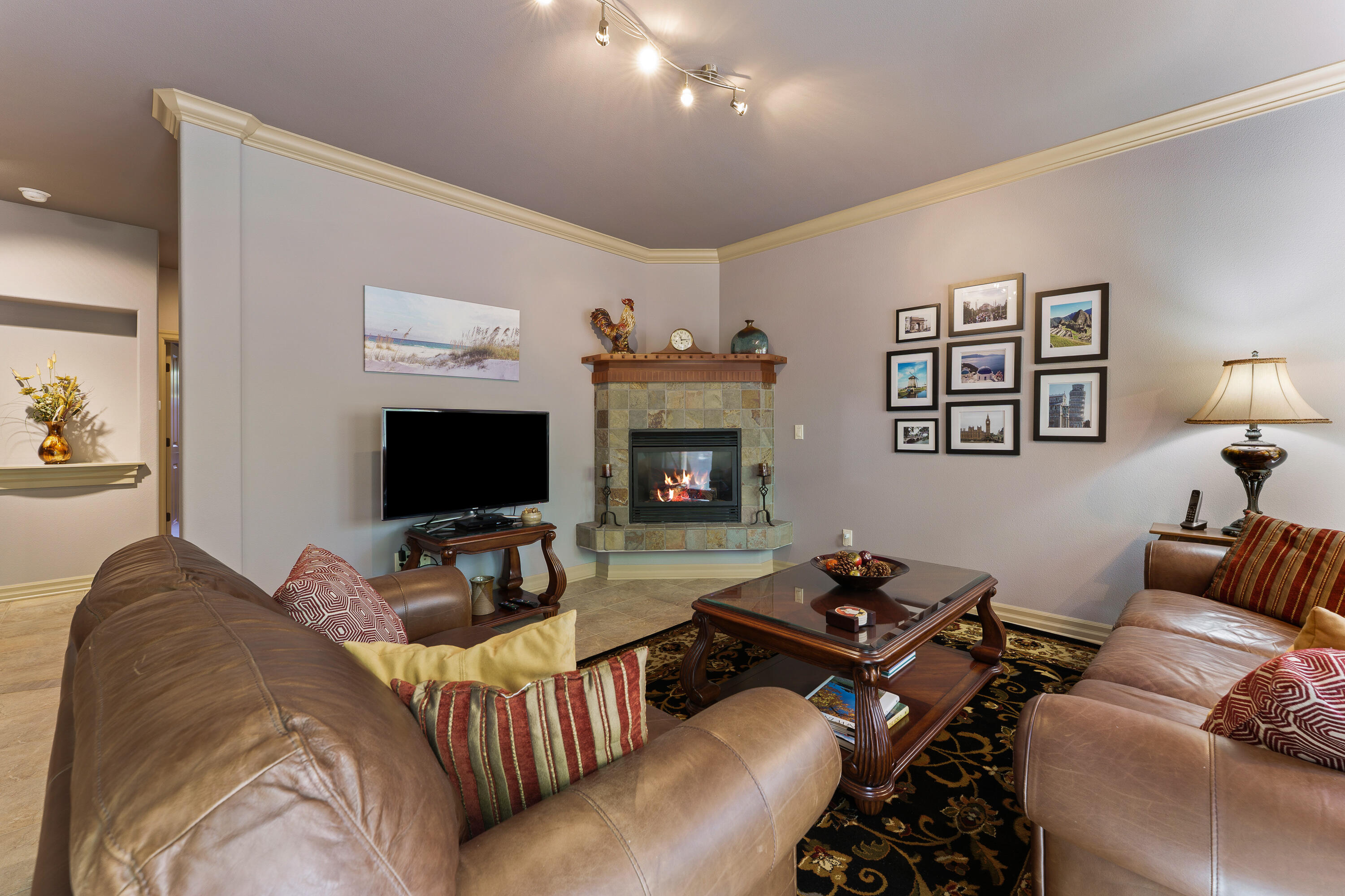 Awbrey Glen - Residential