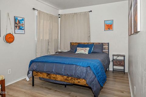Tiny photo for 2609 Reclamation Avenue, Klamath Falls, OR 97603 (MLS # 220223143)