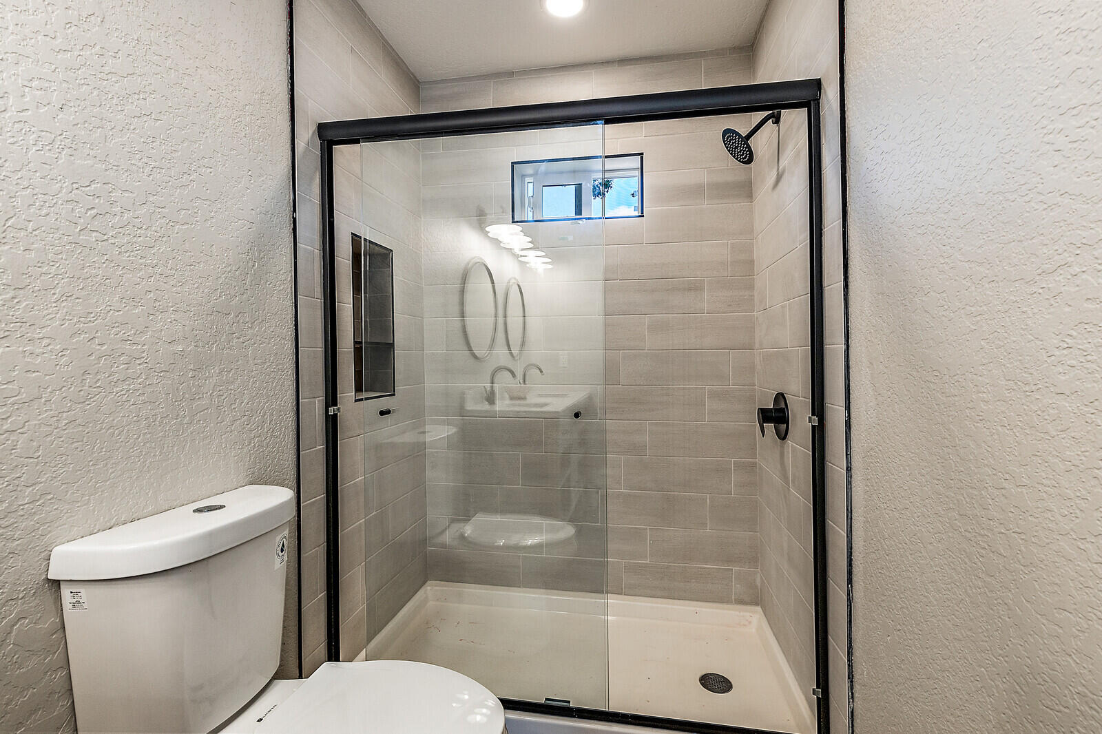 Ella's - Residential