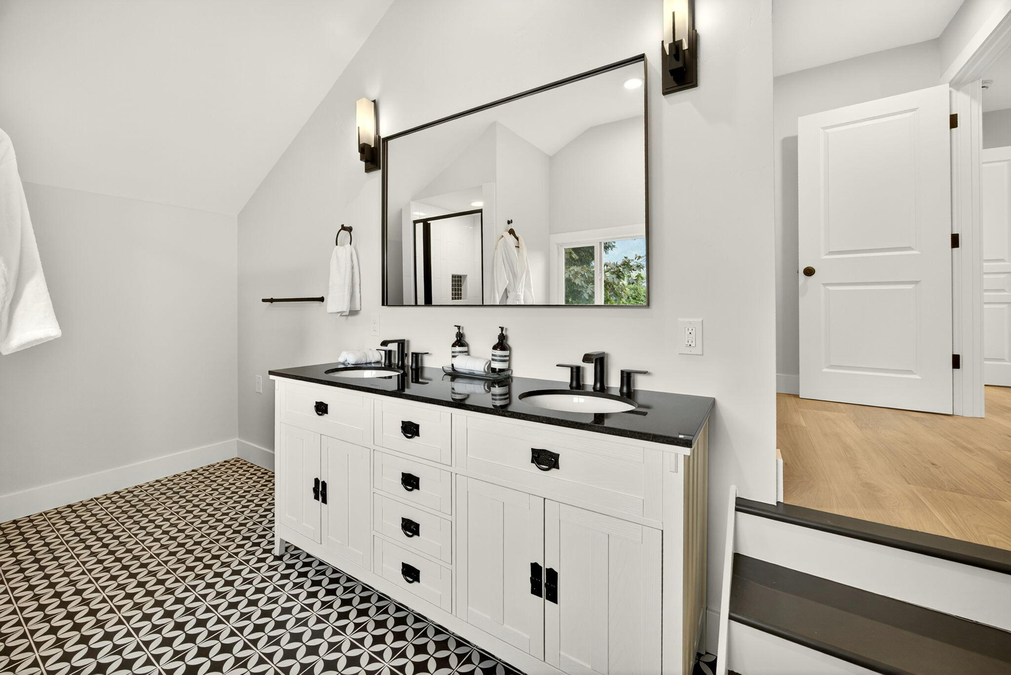 Carner And Sabins Addition To Woodville - Residential