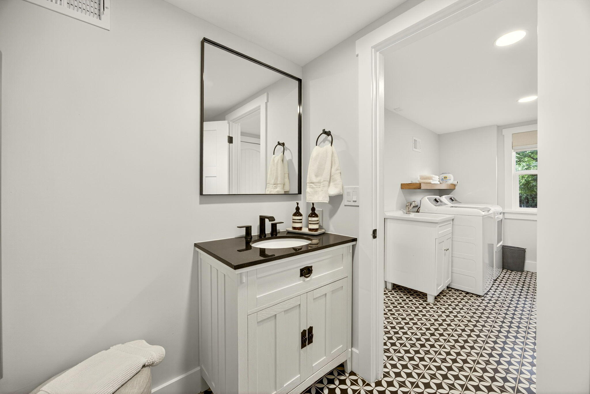 Carner And Sabins Addition To Woodville - Residential