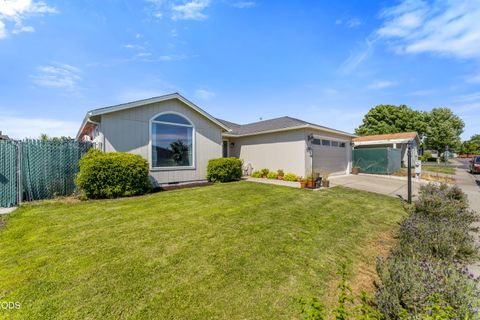 Tiny photo for 2343 New Haven Drive, Central Point, OR 97502 (MLS # 220223517)