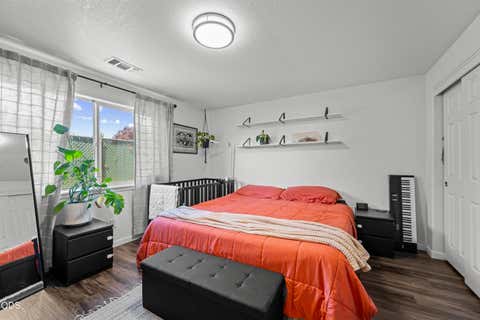 Tiny photo for 2343 New Haven Drive, Central Point, OR 97502 (MLS # 220223517)
