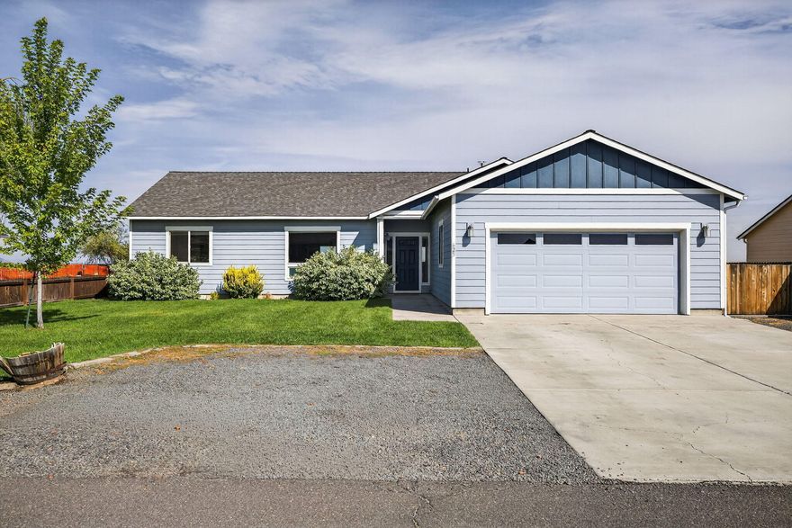 Nice open floor plan that features four good sized bedrooms and two full bathrooms. The great rooms almost encourages a person to plan a warm family or friend gathering!